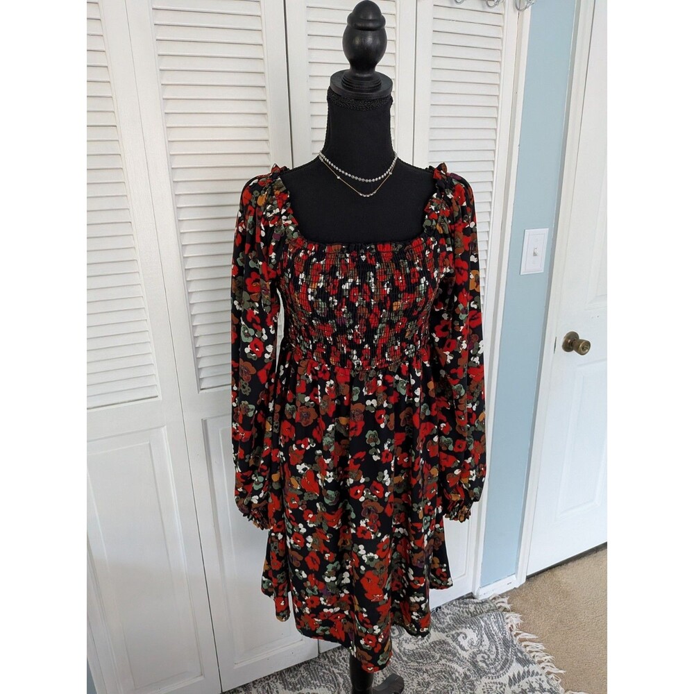 Hailey & Co Boho Chic Dress Women's M Smocked Cottagecore Empire Romantic Floral